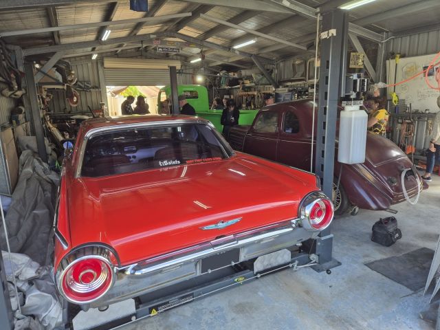 Garage Crawl 011