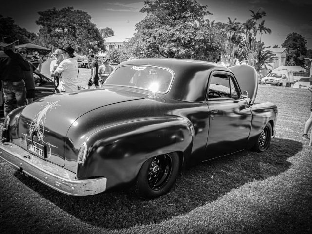 BW